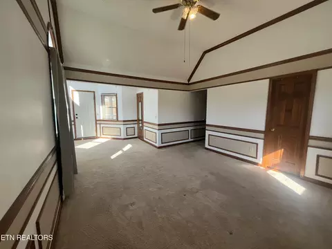 Living - 215 Cecil D Quillen Dr, Duffield, VA 24244 photo 9 of 9