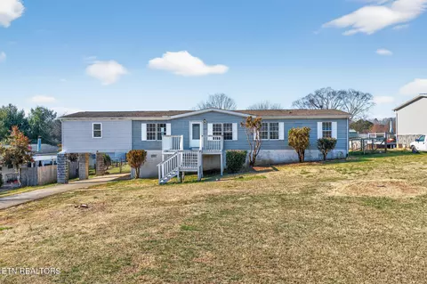 1009 Ridge View Rd, Maryville, TN 37801