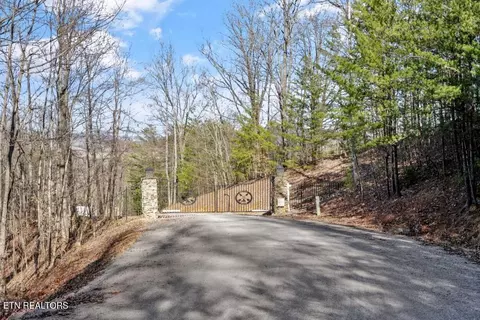 117 Indian Ridge Dr, Tellico Plains, TN 37385