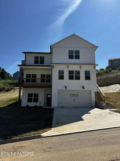 9912 Terra Vista Way, Knoxville, TN 37931