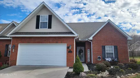 4650 Oak Meadow Way #62, Knoxville, TN 37918