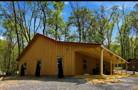 1827 Old Chilhowee Loop, Seymour, TN 37865