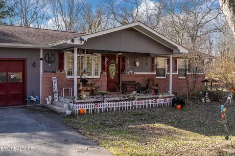 715 Robin Dr, New Tazewell, TN 37825