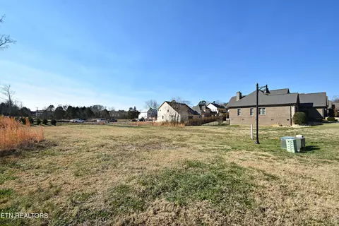 12433 Palm Beach Way, Knoxville, TN 37922