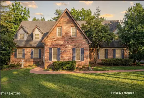 377 Dominion Cir, Knoxville, TN 37934