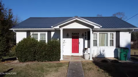 948 Scenic Dr, Morristown, TN 37813