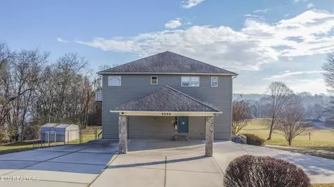 4554 Gravelly Hills Rd, Louisville, TN 37777