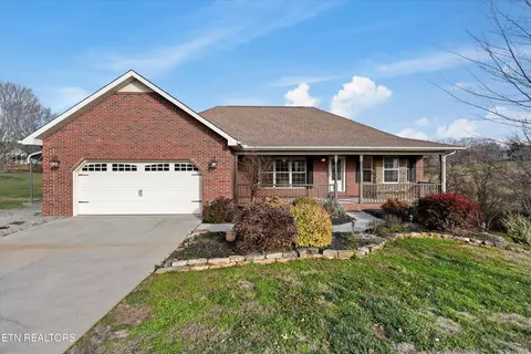3519 Brandon Lee Dr, Maryville, TN 37804