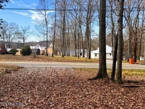 Lakeview 3 Highway 304, Ten Mile, TN 37880