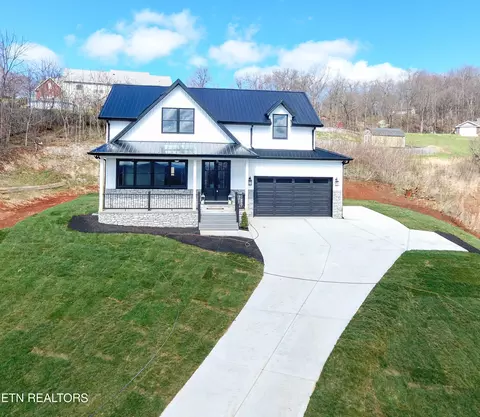 130 Middle Glen Rd, Maynardville, TN 37807