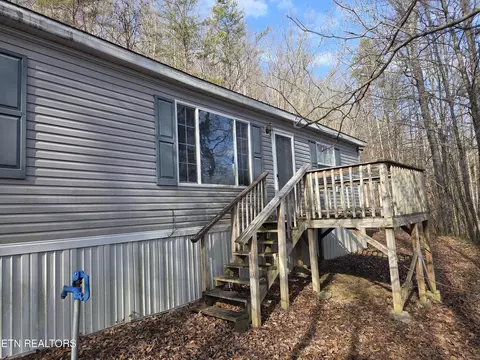 4543 Harriman Hwy, Harriman, TN 37748