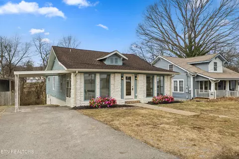 2019 Nadine St, Knoxville, TN 37917