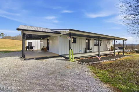2950 Boatmans Mountain Rd, Morristown, TN 37814