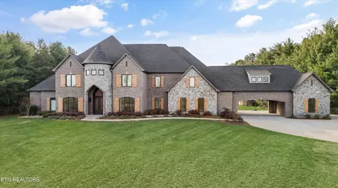 3521 Big Springs Rd, Maryville, TN 37801