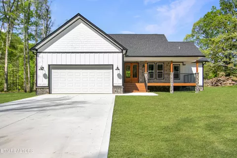 1050 Rachel Dr, White Pine, TN 37890