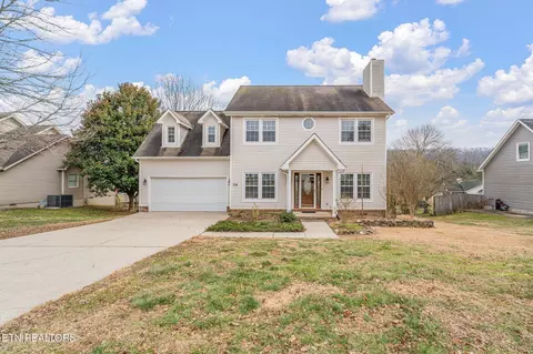 708 Marlin Ln, Clinton, TN 37716