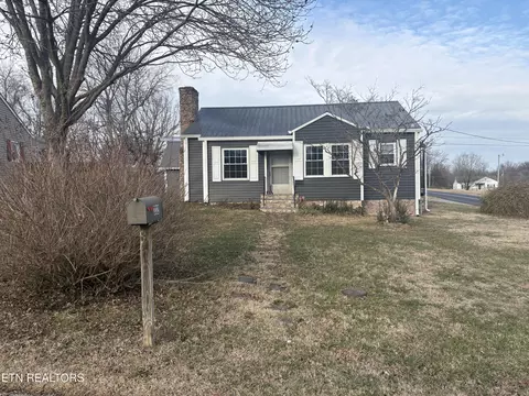 332 Henderson St, Maryville, TN 37804