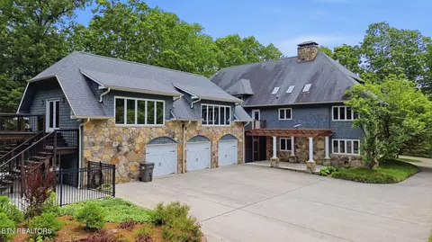 9109 Lynnwood Ln, Rockford, TN 37853