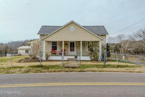 812 Marlow Cir, Clinton, TN 37716