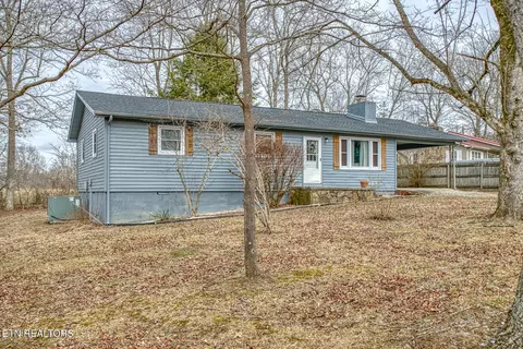317 Norman Dr, Crossville, TN 38571