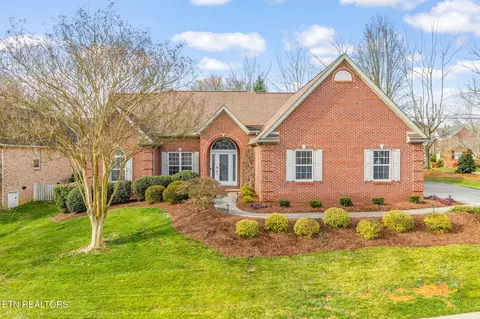 1501 Lewisbrooke Ln, Knoxville, TN 37922