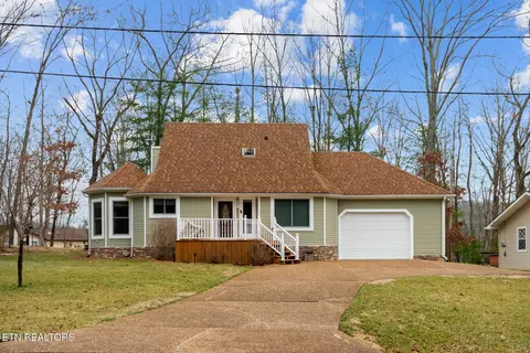 159 Glenwood Dr, Crossville, TN 38558