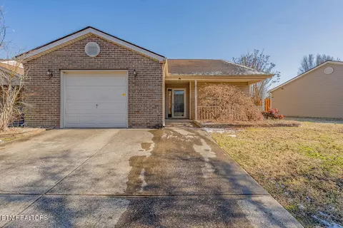 9928 Tinsmith Way, Knoxville, TN 37931