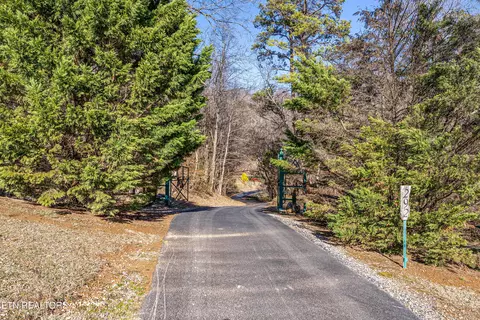 292 Burkhart Rd, Rutledge, TN 37861 photo 5