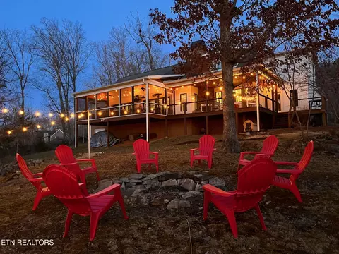 1349 Hickory Pointe Ln, Maynardville, TN 37807