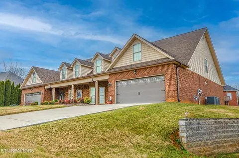487 Lochmere Dr, Morristown, TN 37814