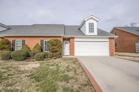 364 Battlecreek Way, Lenoir City, TN 37772