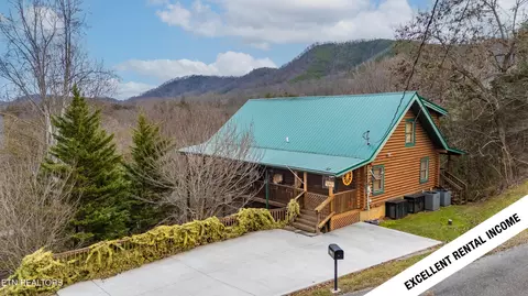 1706 Springer Rd, Sevierville, TN 37862