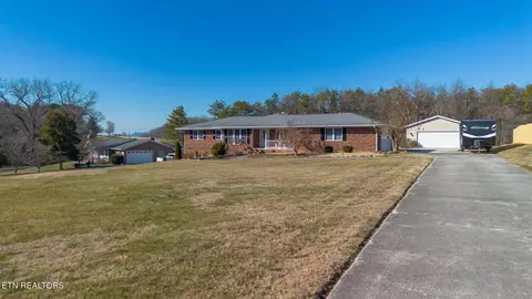 1567 Laurel Hills Cir, Jefferson City, TN 37760