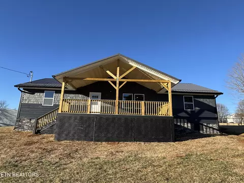 280 Hickory St, Bean Station, TN 37708