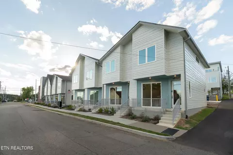 105 E Oldham Ave #103, Knoxville, TN 37917