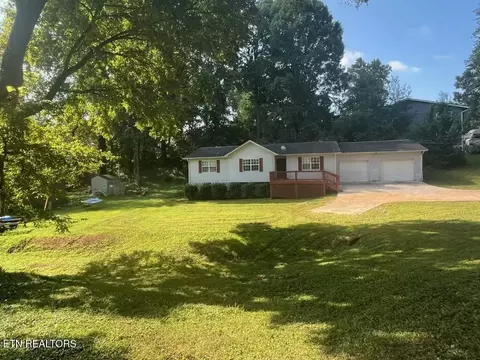517 Bowman Bend Rd, Harriman, TN 37748