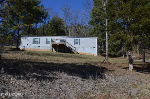 521 Academy St, Maynardville, TN 37807