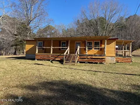2880 Bench Rd, Pikeville, TN 37367