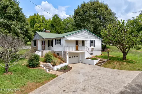 3514 Montvale Rd, Maryville, TN 37803