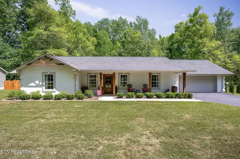 3433 Middleford Dr, Cookeville, TN 38506