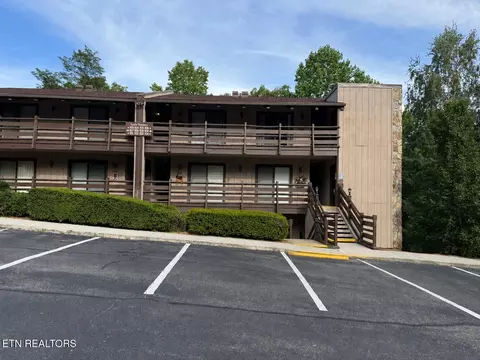 1081 Cove Rd #914, Sevierville, TN 37876