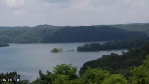 lot4 F Trout Ln, Hilham, TN 38568
