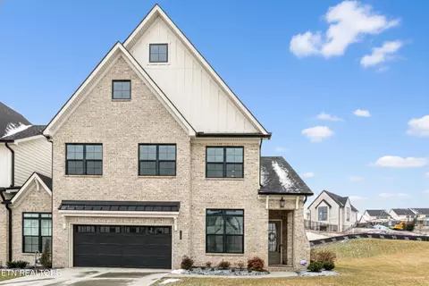 1170 Branch Hook Rd, Knoxville, TN 37934