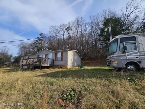 118 Cox Rd, New Tazewell, TN 37825