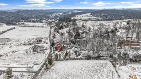 359 E Wolf Valley Rd, Heiskell, TN 37754 photo 33