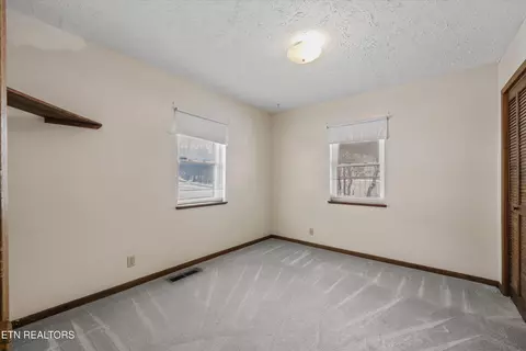 359 E Wolf Valley Rd, Heiskell, TN 37754 photo 18