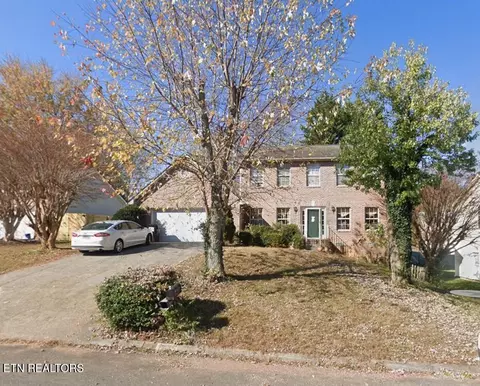 1445 Pheasants Glen Dr, Knoxville, TN 37923