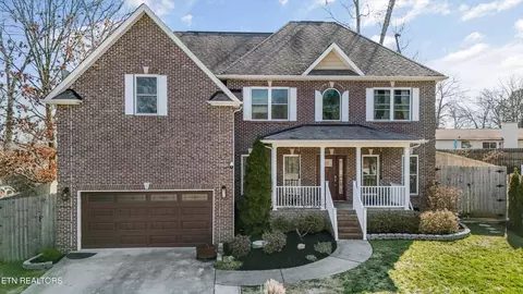 11022 Woody Dr, Knoxville, TN 37934