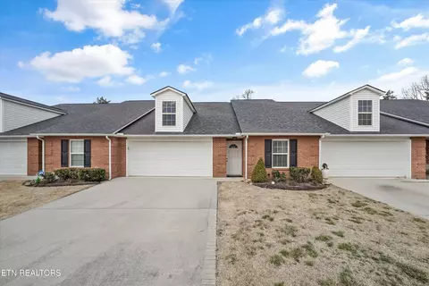 282 Battlecreek Way, Lenoir City, TN 37772