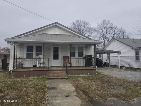 708 W Chester Ave, Middlesboro, KY 40965